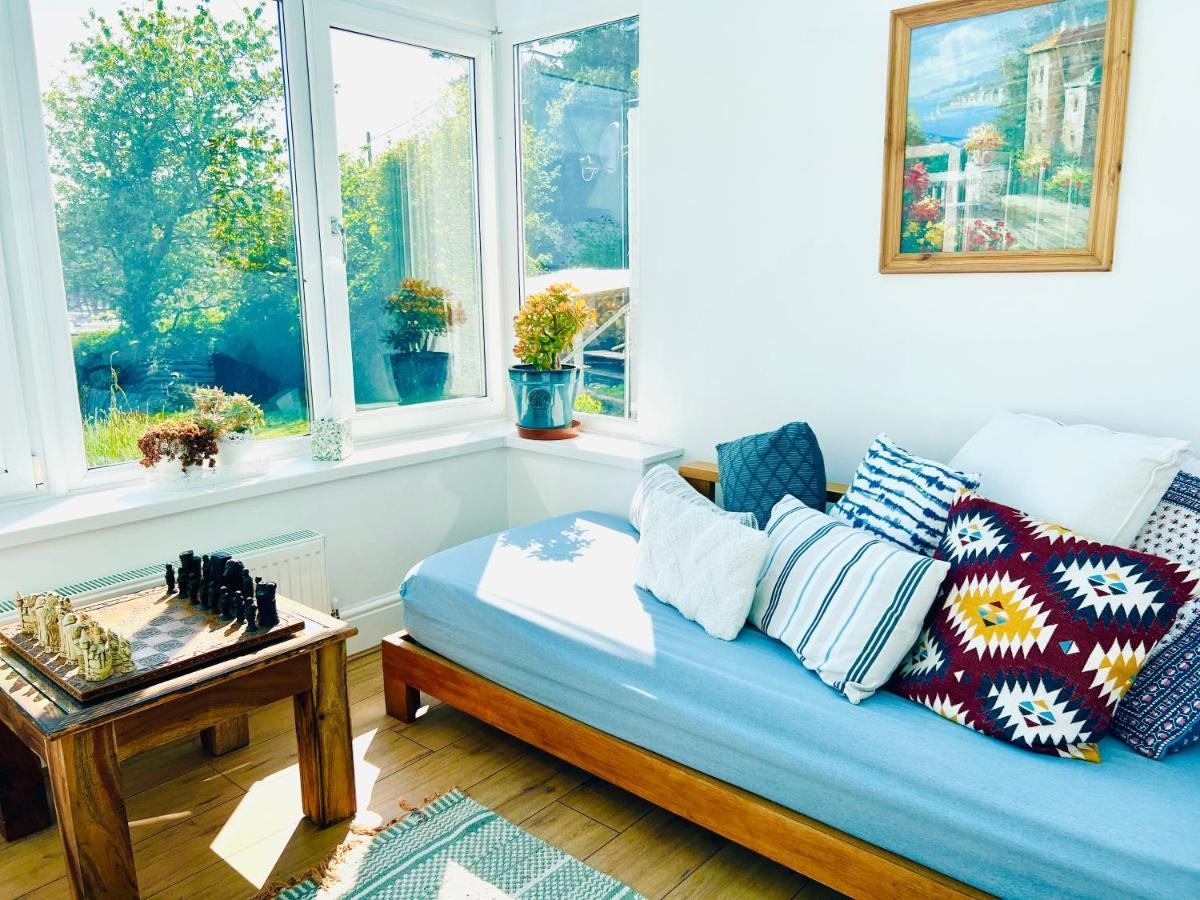 Gordy Hall -Sea Facing Welsh Cottage With Stunning Views Pendine Exterior foto
