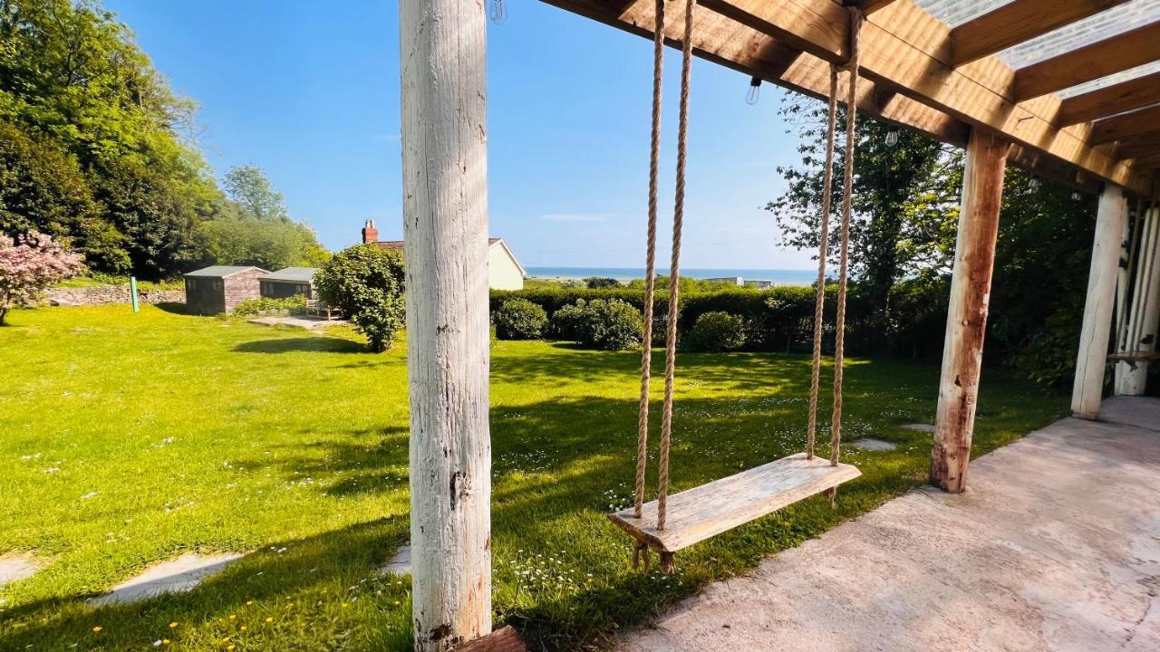 Gordy Hall -Sea Facing Welsh Cottage With Stunning Views Pendine Exterior foto