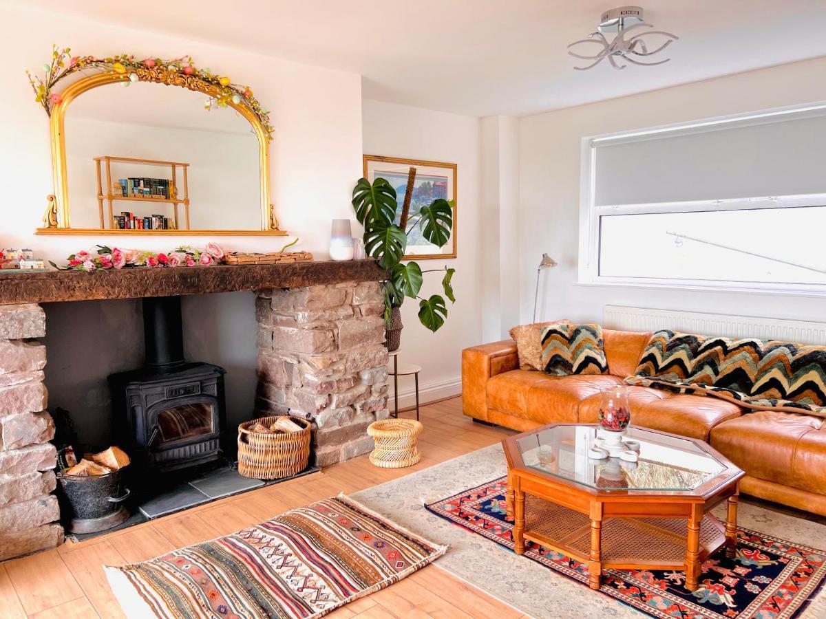 Gordy Hall -Sea Facing Welsh Cottage With Stunning Views Pendine Exterior foto